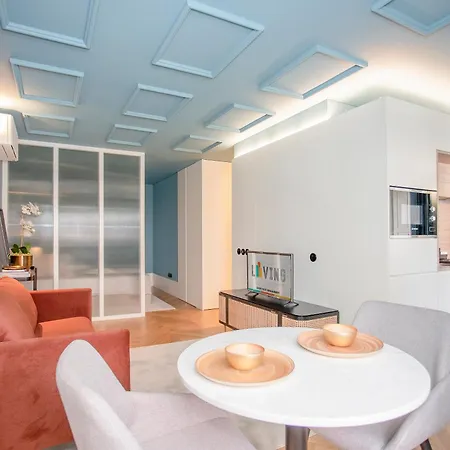 Liiiving In - Ribeira Design Apartment *