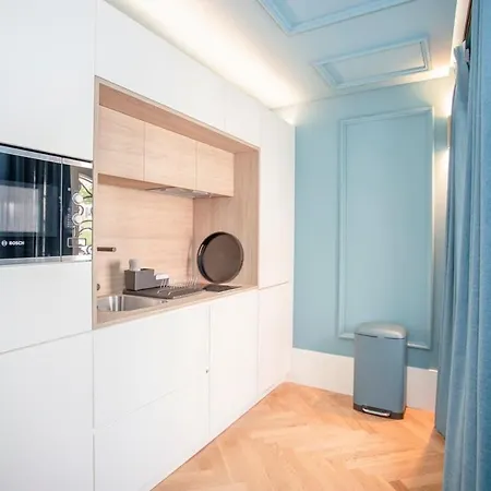 Liiiving In - Ribeira Design * Oporto